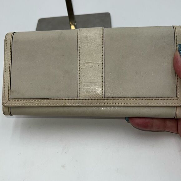 Coach Vintage Hamilton All Leather Wallet **SEE PICS AND DESCRIPTION - Picture 2 of 7